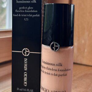Giorgio Armani Luminous Silk Foundation, mini size, 4.75, .06 ounces